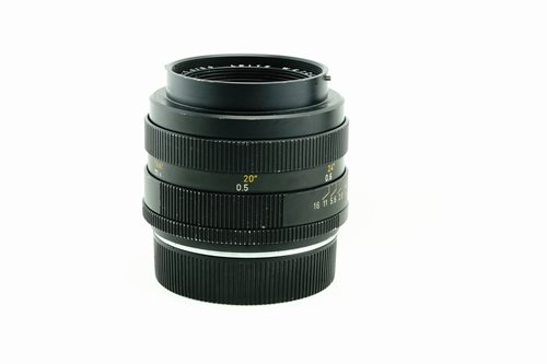 Leica Summilux-R 50mm f1.4  รูปขนาดปก ลำดับที่ 12 Leica Summilux-R 50mm f1.4