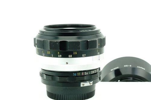 Nikkor-SC 55mm f1.2  รูปขนาดปก ลำดับที่ 5 Nikkor-SC 55mm f1.2