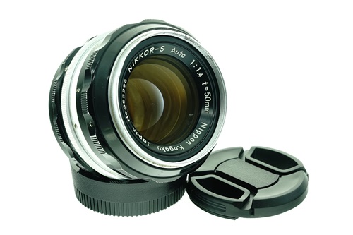 Nikon 50mm f1.4  รูปขนาดปก ลำดับที่ 1 Nikon 50mm f1.4