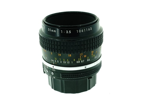 Nikon 55mm f3.5   รูปขนาดปก ลำดับที่ 6 Nikon 55mm f3.5 