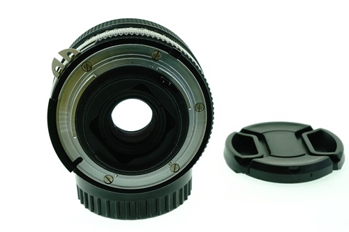 Nikon Micro 55mm f3.5  รูปขนาดปก ลำดับที่ 7 Nikon Micro 55mm f3.5