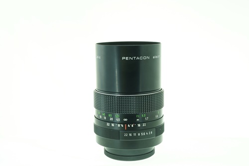 Pentacon 135mm f2.8 (6 blade)  รูปขนาดปก ลำดับที่ 6 Pentacon 135mm f2.8 (6 blade)