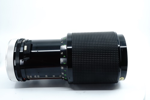 Vivitar Series 1 70-210mm f3.5 Macro Focusing Zoom  รูปขนาดปก ลำดับที่ 6 Vivitar Series 1 70-210mm f3.5 Macro Focusing Zoom