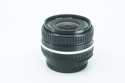 Nikon Series E 28mm f2.8  รูปขนาดปก ลำดับที่ 6 Nikon Series E 28mm f2.8