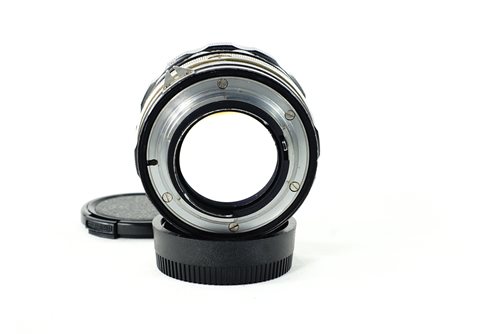 Nikon 50mm f1.4 (Non-Ai)  รูปขนาดปก ลำดับที่ 7 Nikon 50mm f1.4 (Non-Ai) Picture 7