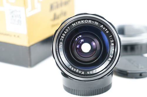 Nikon  24mm f2.8 (Non-AI)  รูปขนาดปก ลำดับที่ 2 Nikon  24mm f2.8 (Non-AI) Picture 2